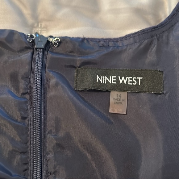 Elegant Nine West Dark Blue Sleeveless Dress - Picture 3 of 4